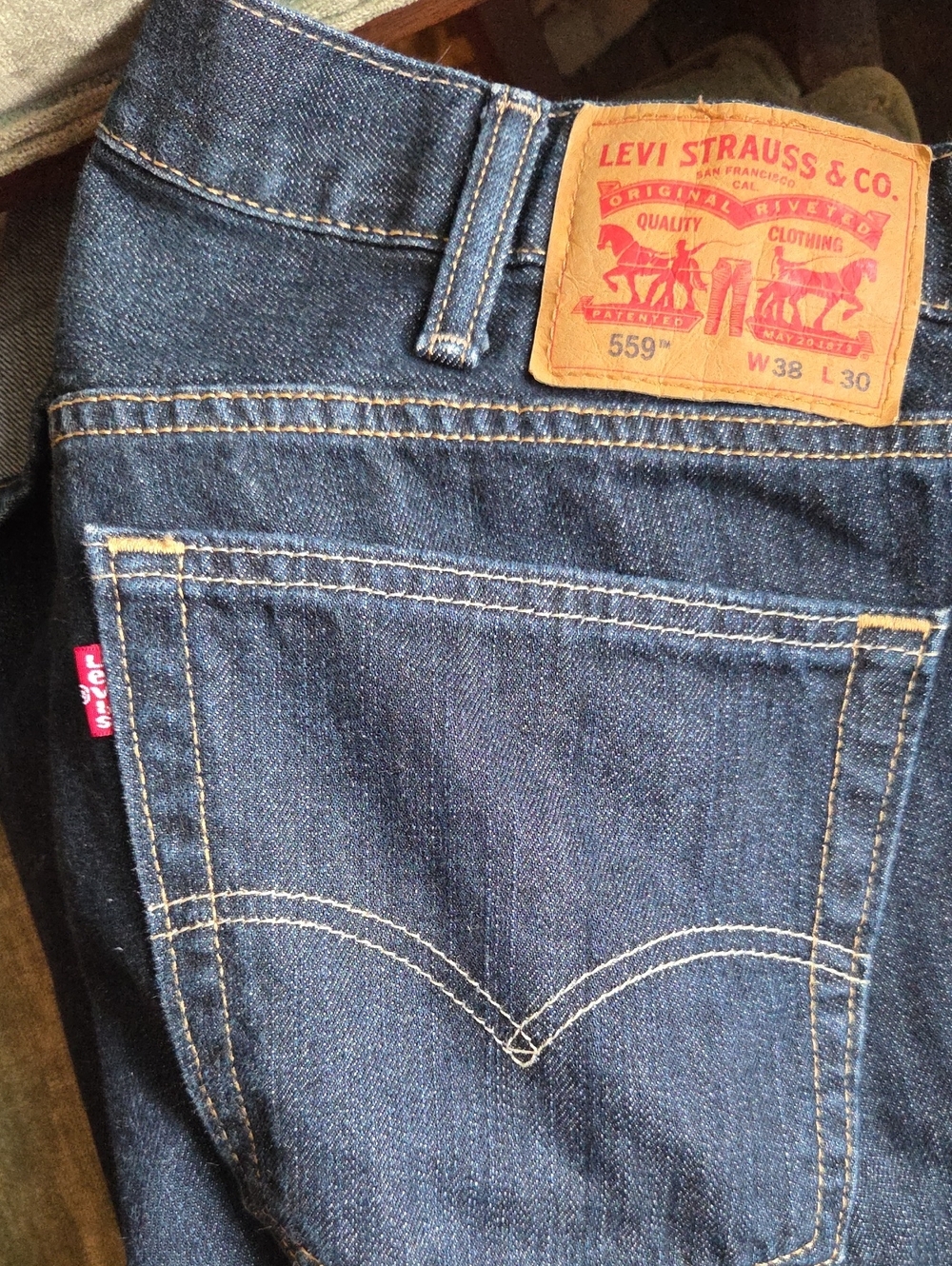 Levi's Men's Dark Indigo Relaxed Straight 559 Jeans 38x30